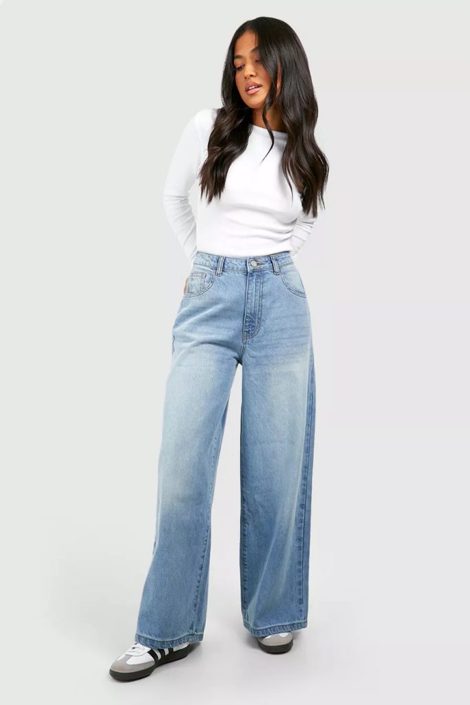 Womens petite jeans, choosing the right pair of petite women's jeans can be a detailed process, as fit and proportion play a crucial role in achieving