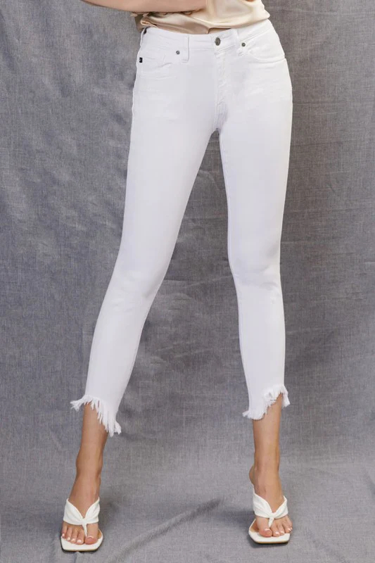 White kancan jeans,wWhen it comes to styling white Kancan jeans, the possibilities are endless.