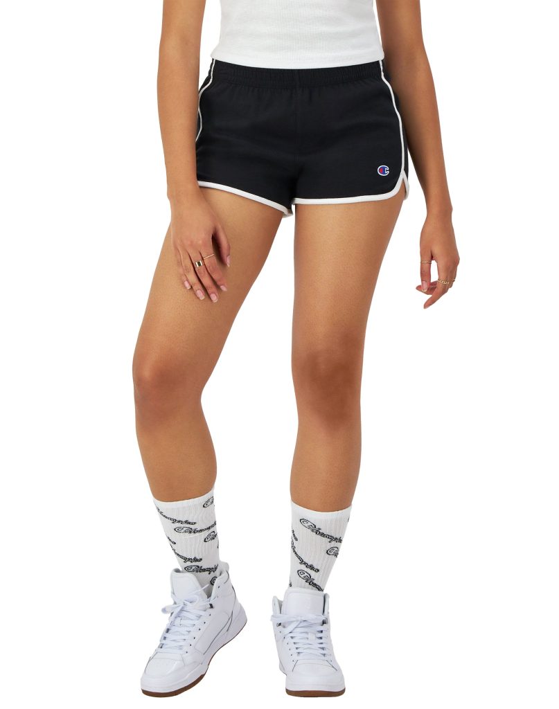 Choosing the right size of sports shorts women is essential for both comfort and performance during workouts