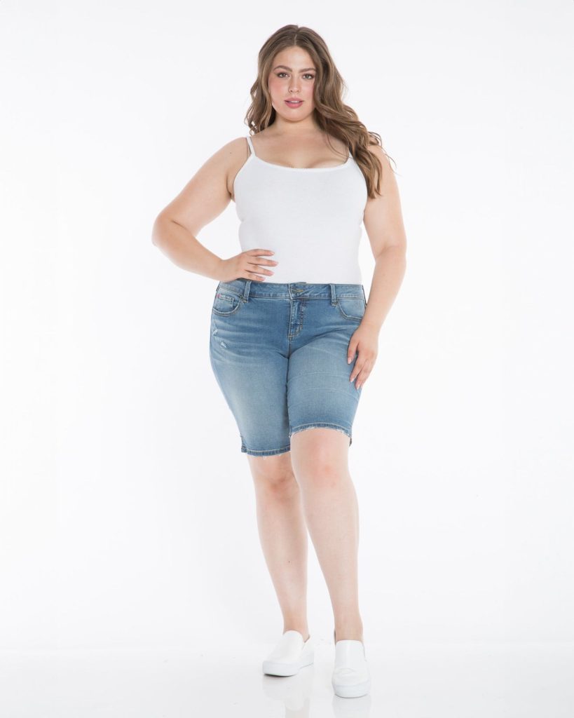 Shorts for curvy women