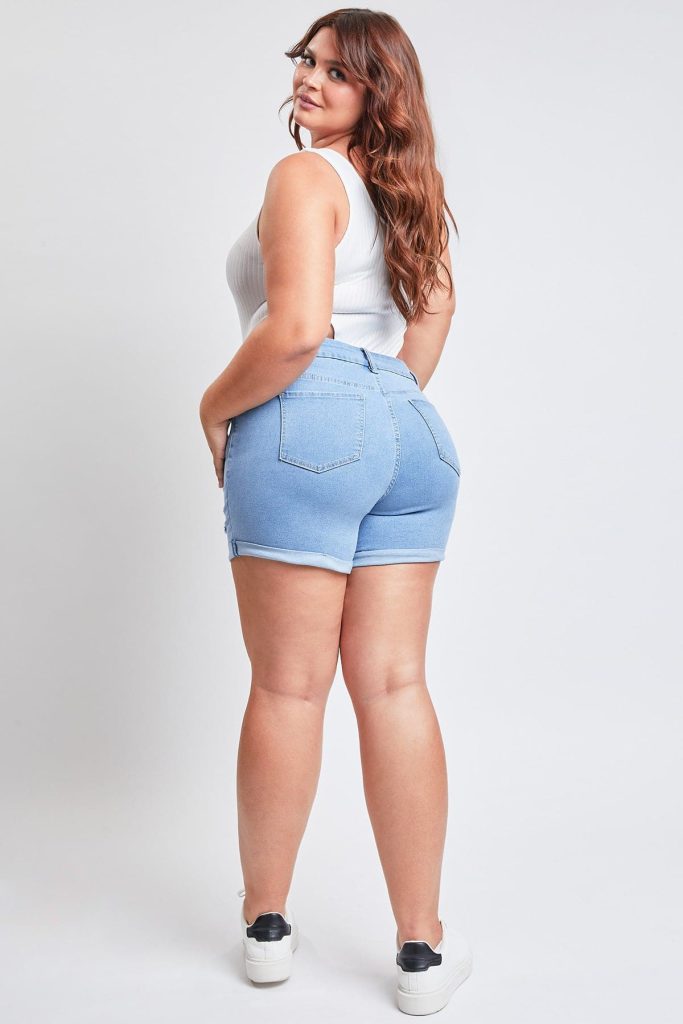 Shorts for curvy women